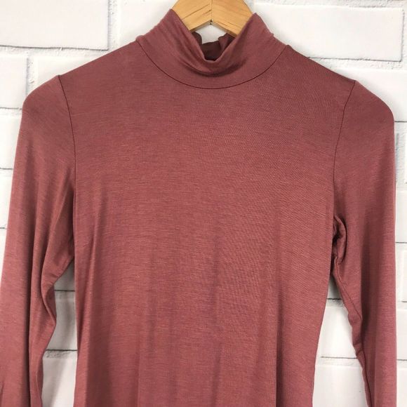 Velvet Torch Bodysuit Medium Mockneck Mauve - Picture 2 of 8